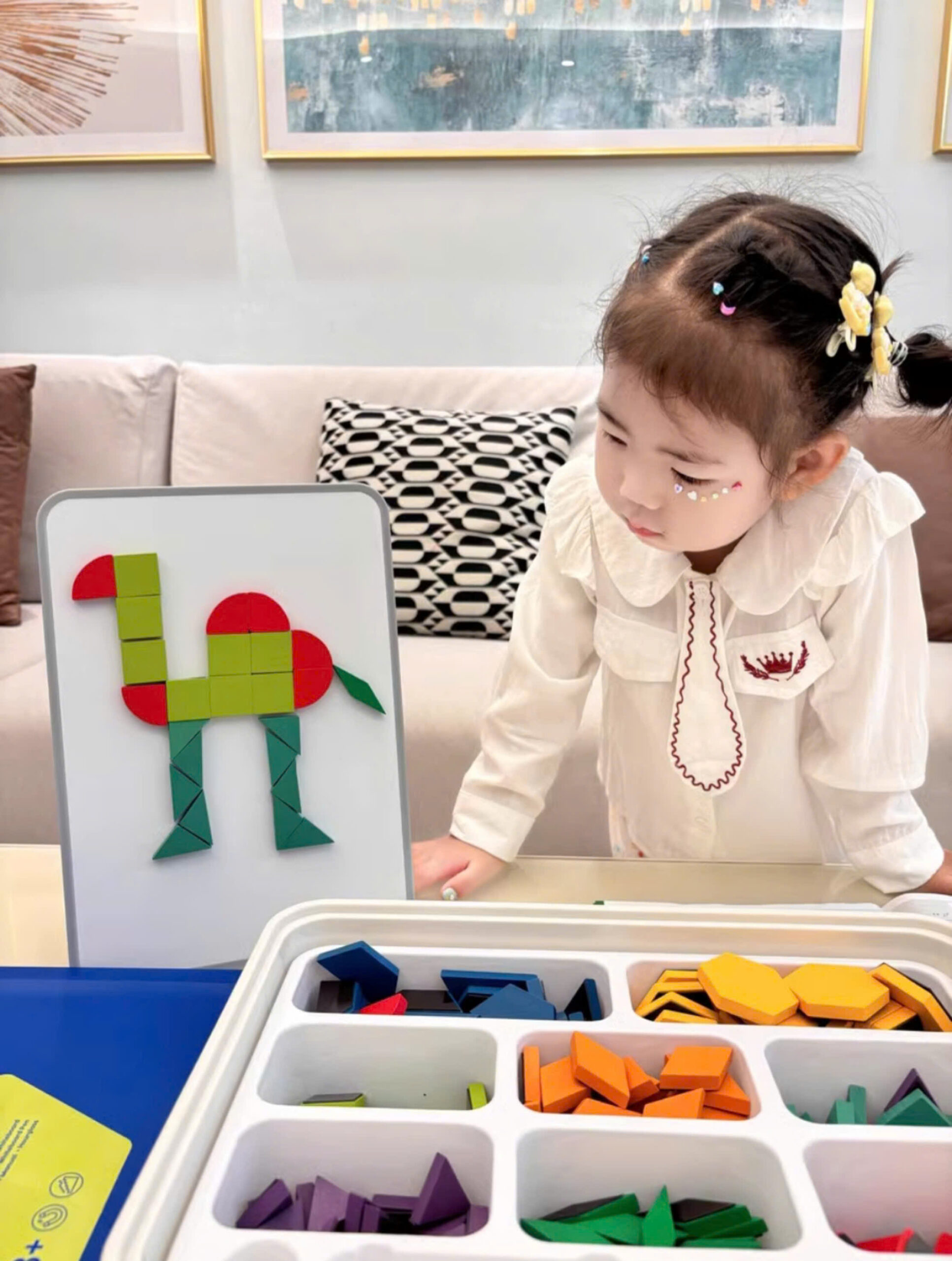 đồ chơi xếp hình 